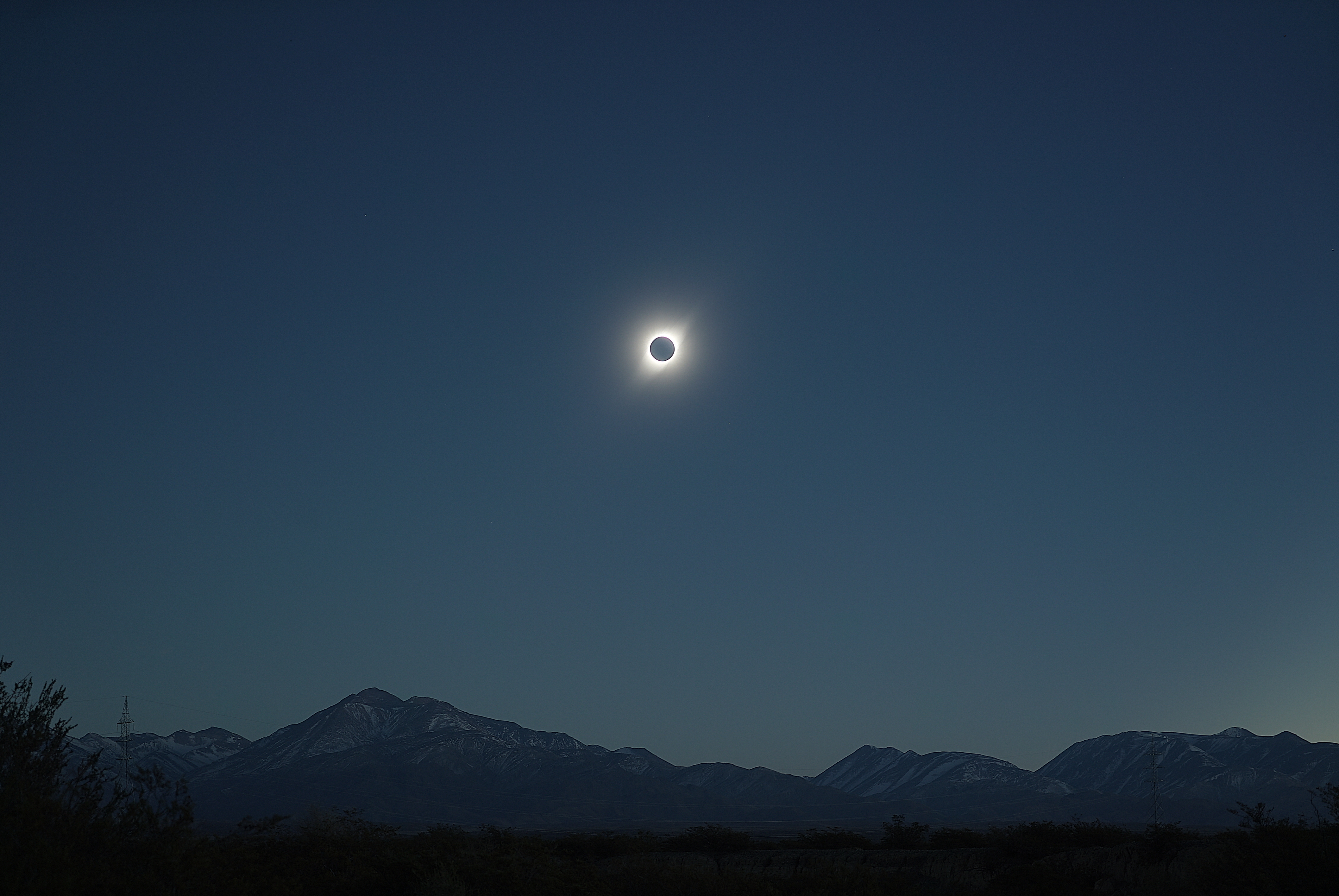 eclipse020719-20h39m56s-70mmf5sum10mfcur