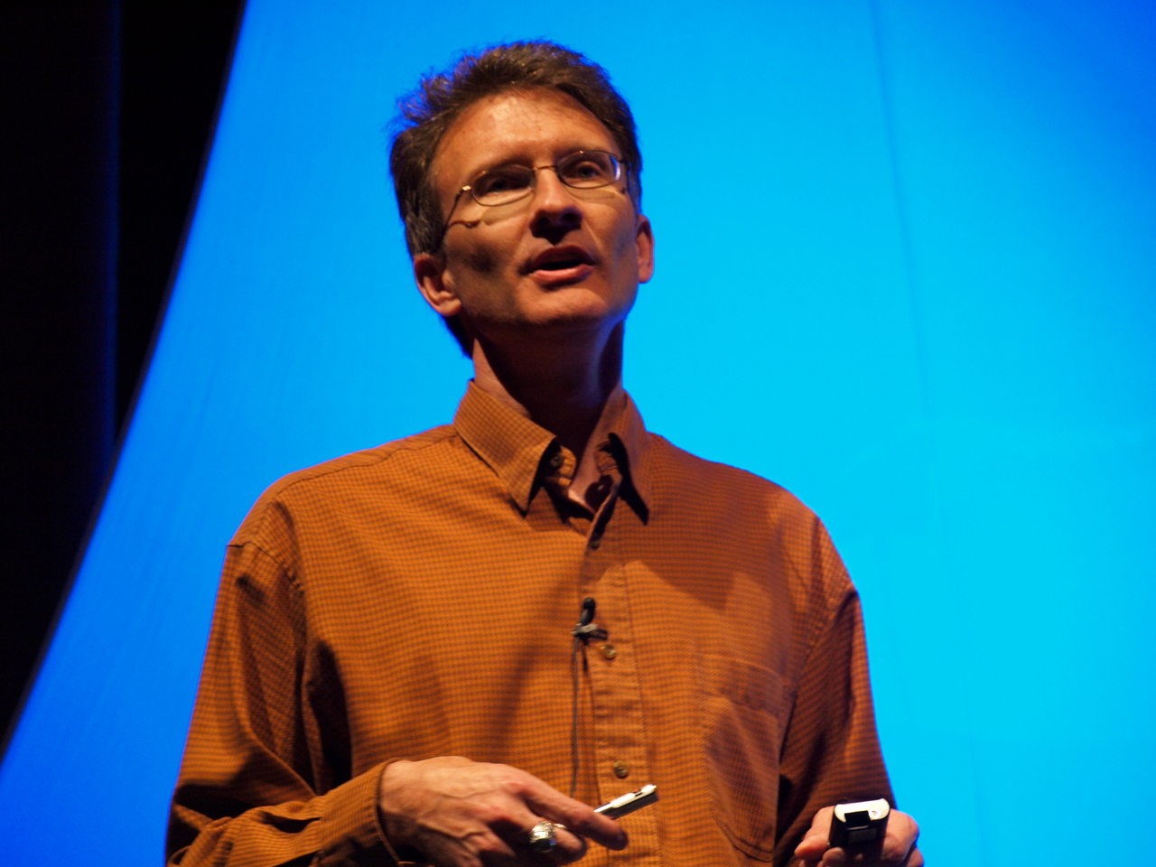 roger_wiens_2.jpg