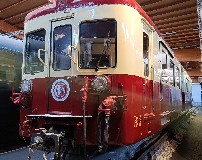 cliquez ici pour voir l'image (Automotrice-Z600-chamonix.jpg)