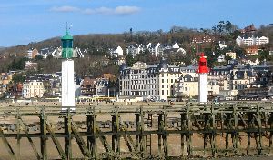 cliquez ici pour voir l'image (trouville.jpg)